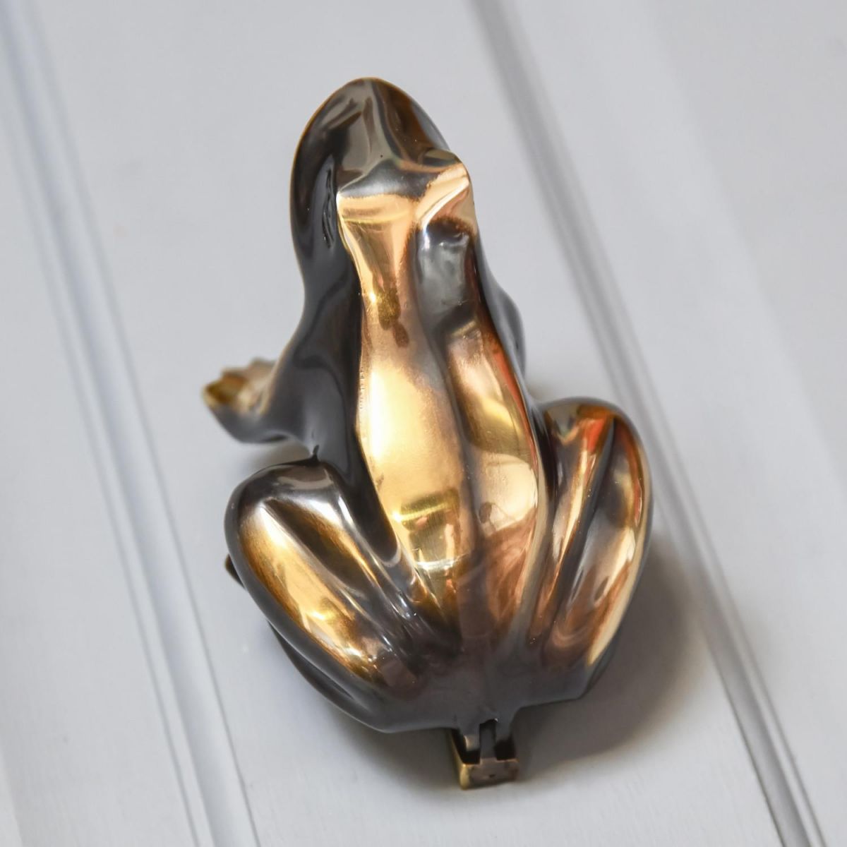 Antique Brass Sitting Frog Door Knocker