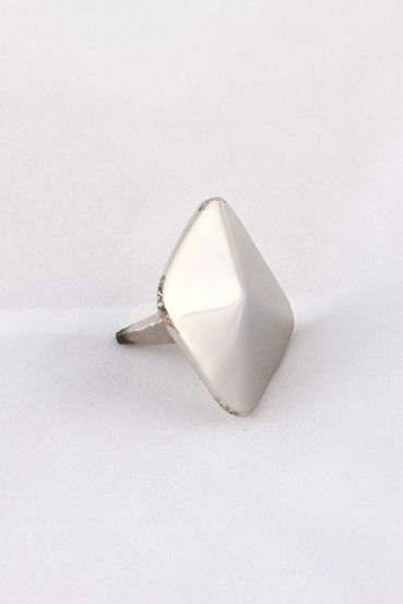 Apex Door Stud Apex Door Stud