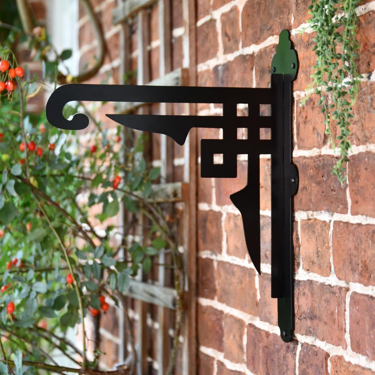 Art Deco design hanging basket bracket