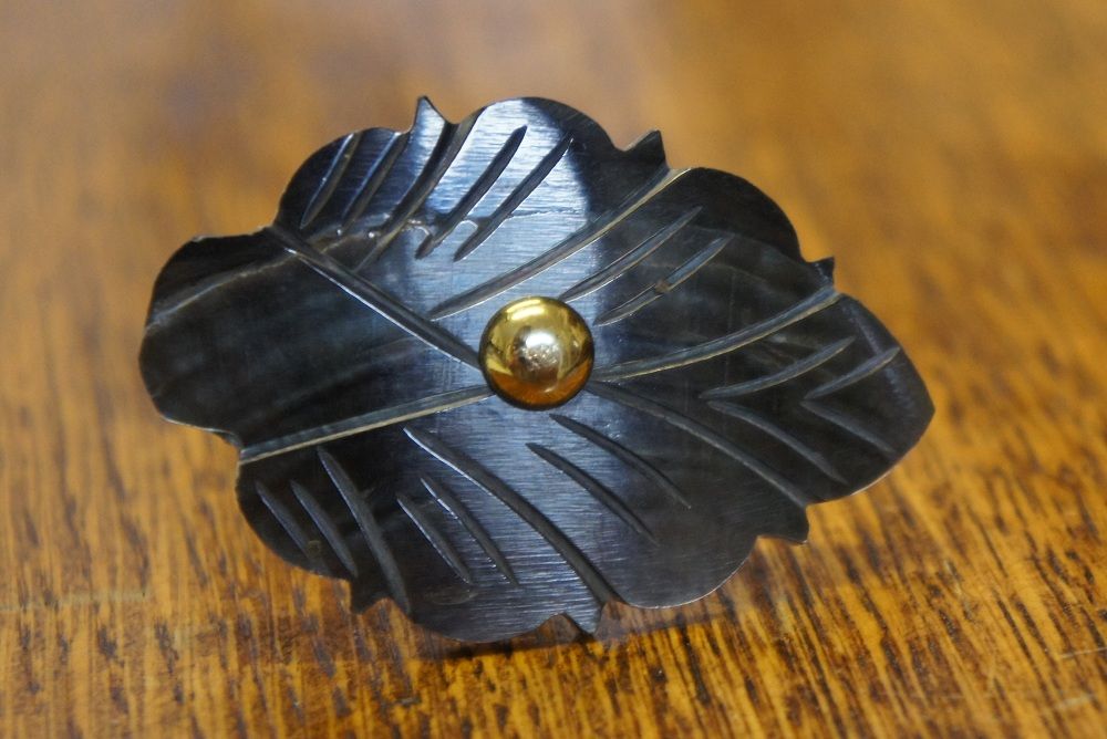 "Autumn Leaves" Cabinet Knob "Autumn Leaves" Cabinet Knob