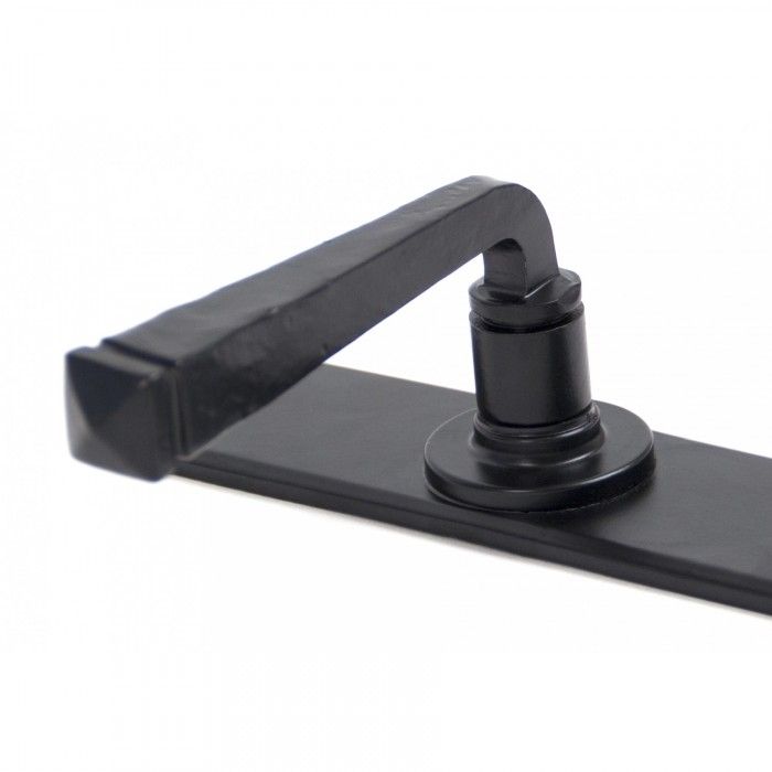 Close-up of the Black Finish