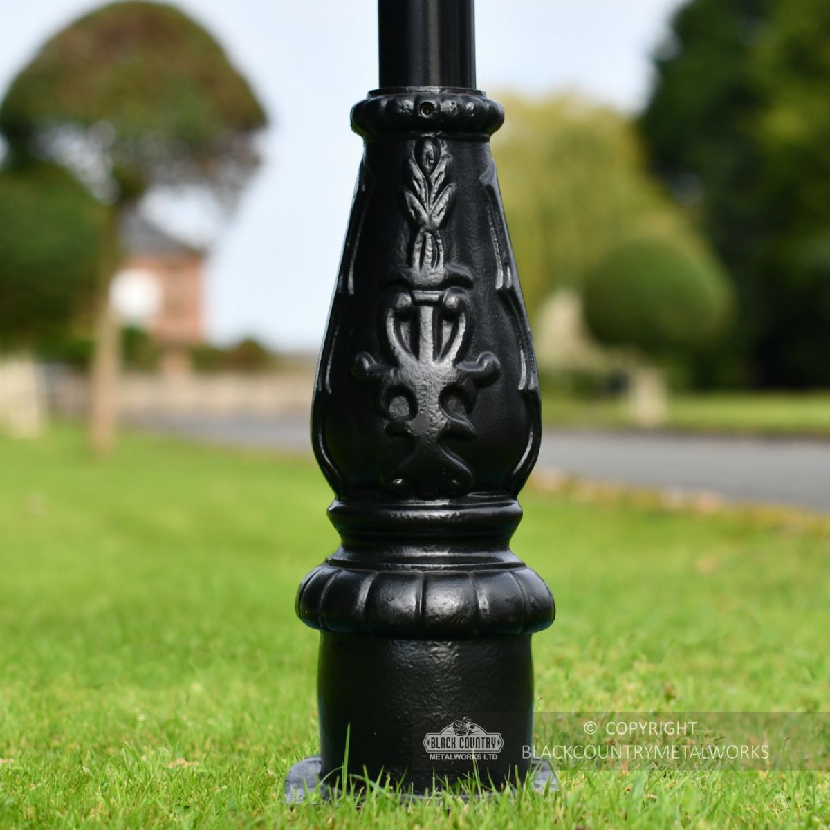 Base Close Up Of Copper Harrogate Lamp Post 2.25m