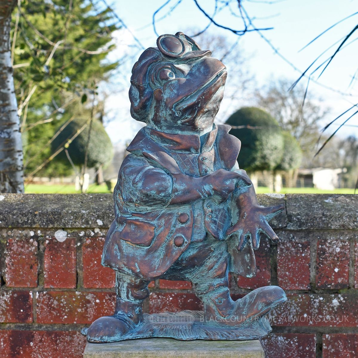 "Wind In The Willows" Garden Sculpture Set "Wind In The Willows" Garden Sculpture Set