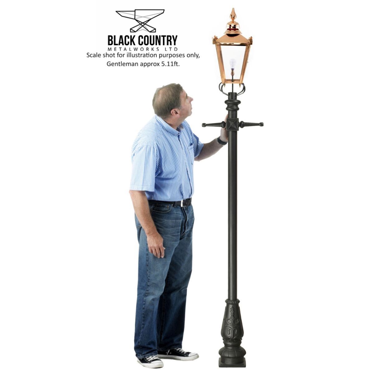 Scale image of our 2.3m Victorian lamp post