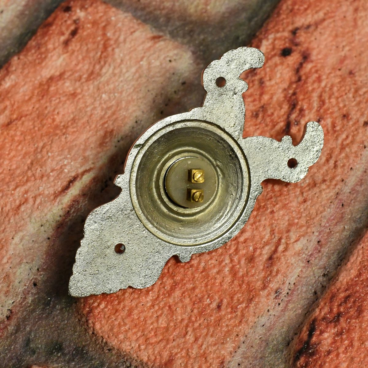 Bell push back - terminals for connecting chime Bell push back - terminals for connecting chime