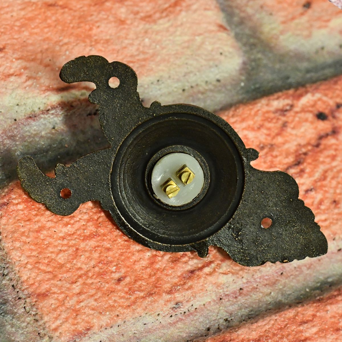 Door Bell Terminals for connecting to chime