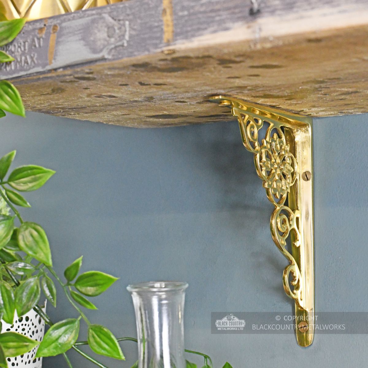 Ornate “Pittsburgh” Scroll Effect Brass Shelf Bracket 18cm x 13cm