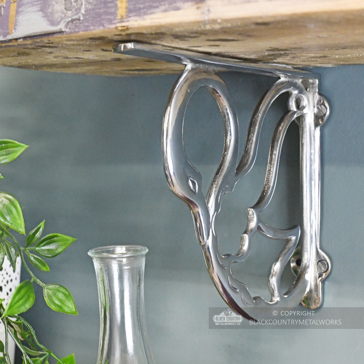 "Coscoroba" Bright Chrome Swan Shelf Bracket 17cm x 20cm