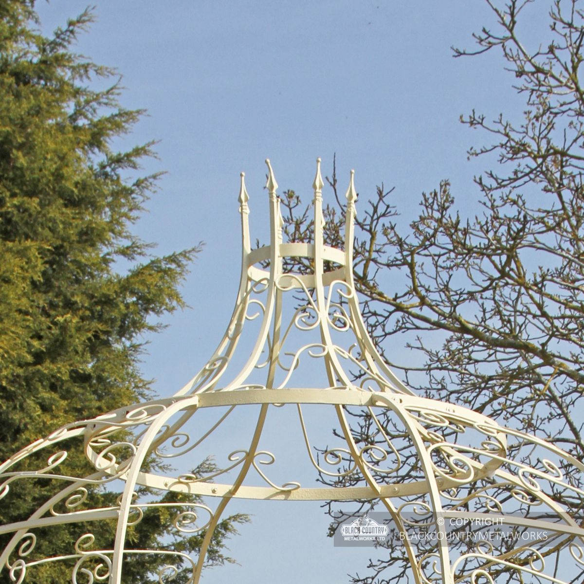 Patio metal gazebo, crown finial