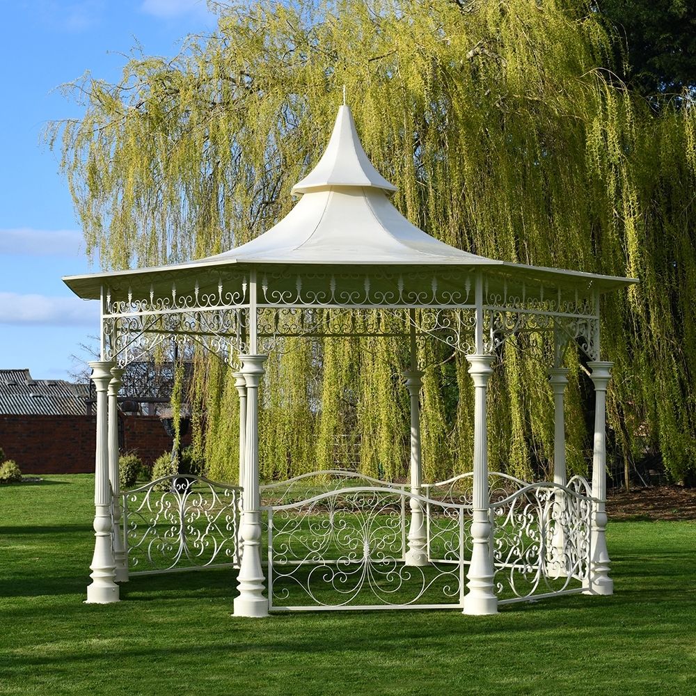 "Lady Leticia Dream Carousel" Bandstand Pavilion - 4.4m