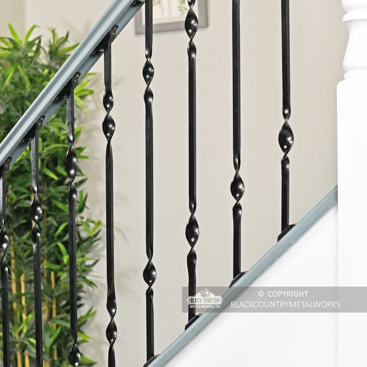 "Acadia" Double Bold Twist Stair Spindle