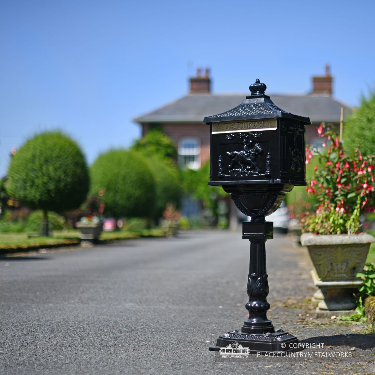 Ornate Huntington letter box finished in black