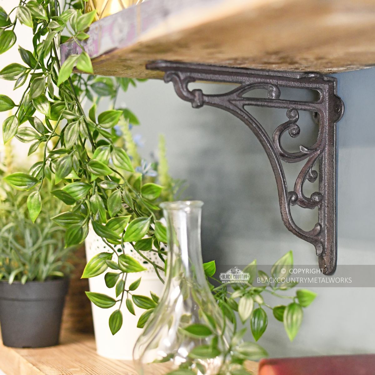 Decorative rustic iron shelf bracket