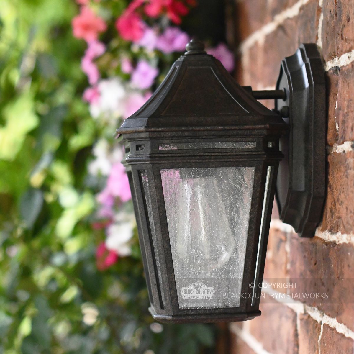 Beautiful garden wall lantern Beautiful garden wall lantern