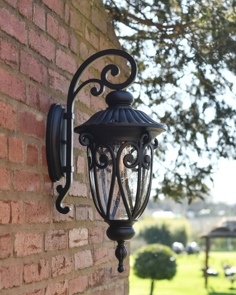 Top Fix Garden Wall Light