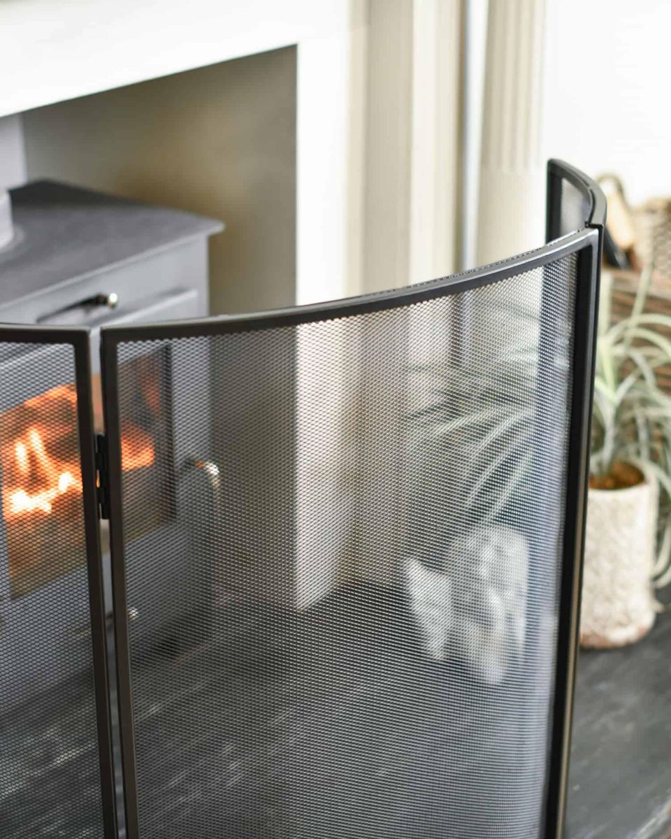 Close-Up of Black "Fortress" Curved Three Fold Fireguard