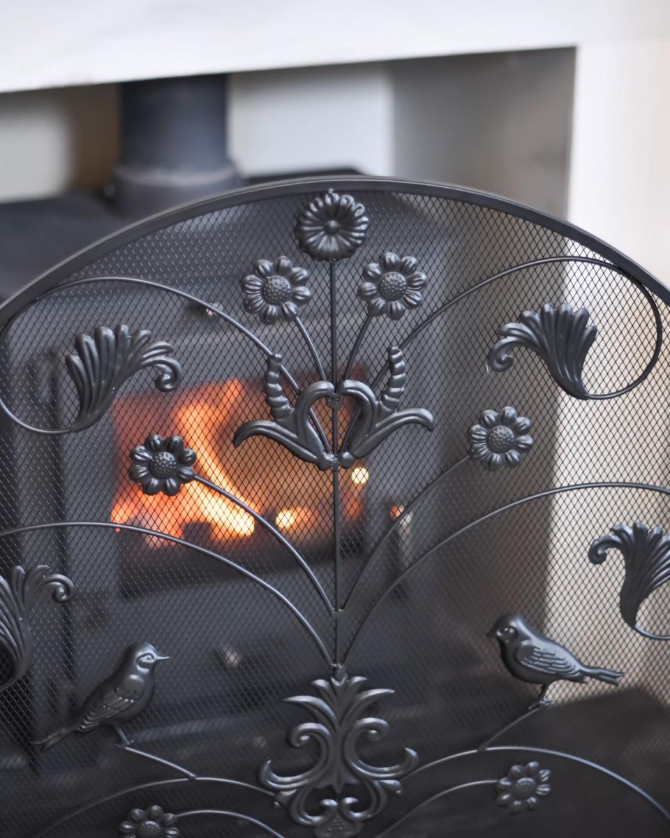 Close-Up of Ornate Pattern on Three Fold Fireguad