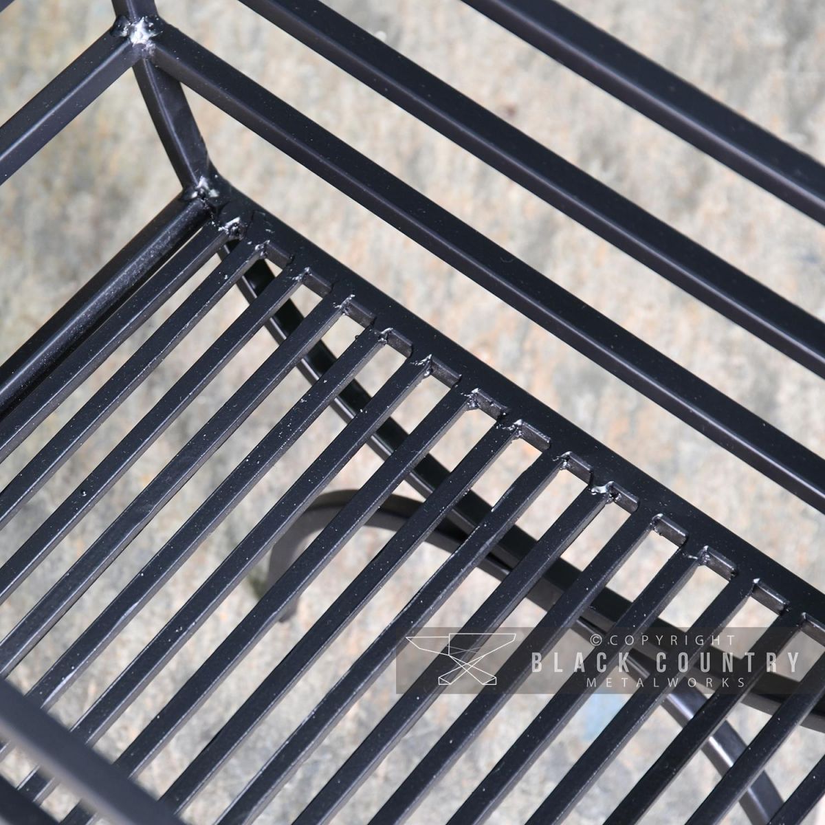 Top View of the Curved Log Holder Top View of the Curved Log Holder