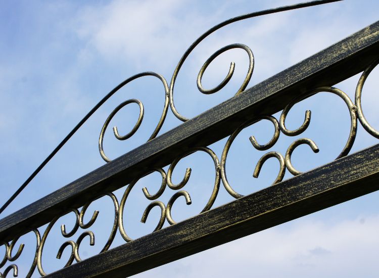 “Briar Rose” Garden Swing Seat 