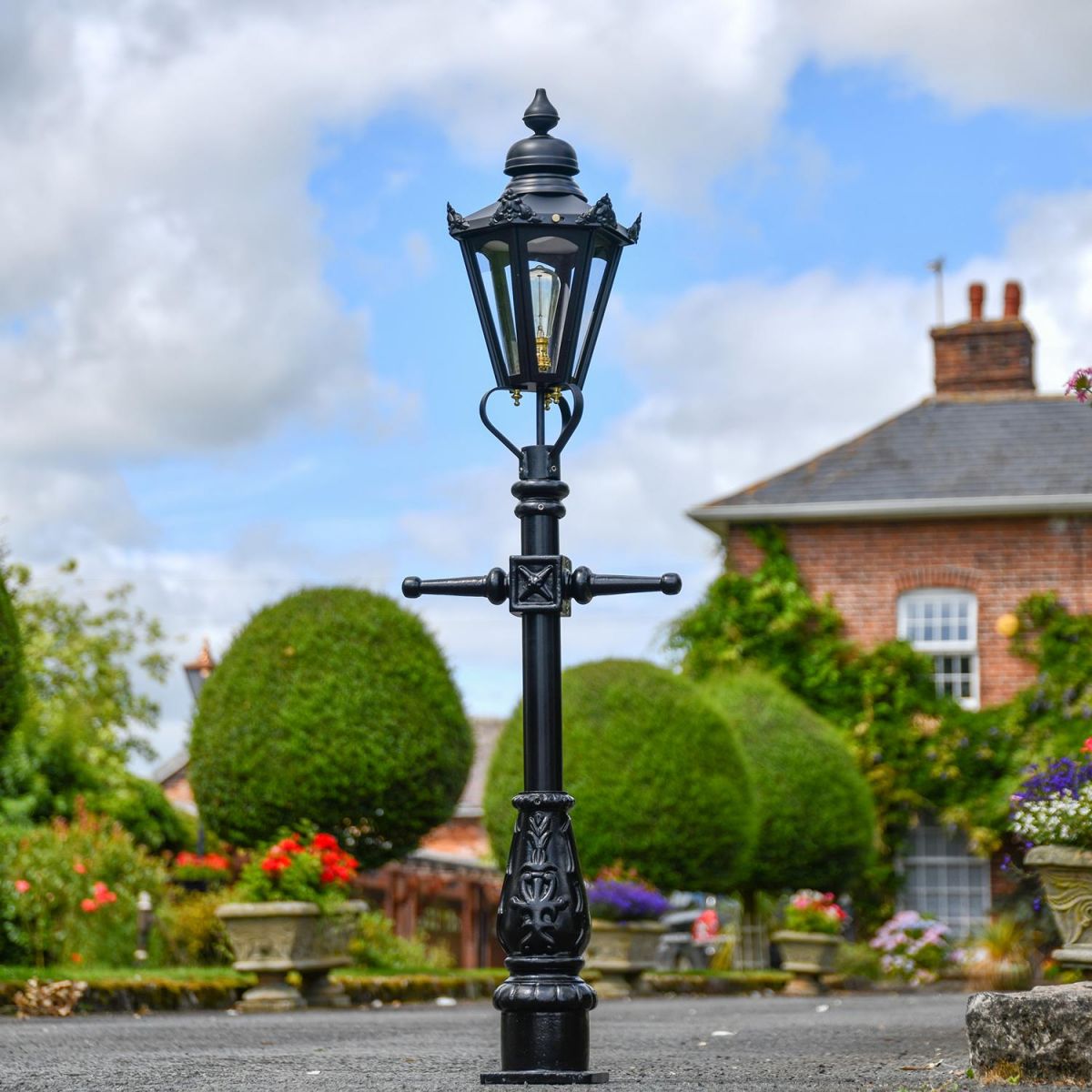 1.5m Black Hexagonal Miniature Lamp Post in Situ in Front of a House