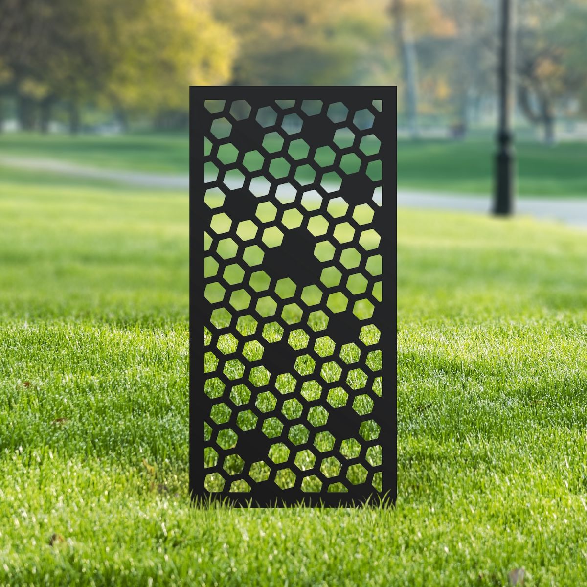 Black Honeycomb Garden Screen