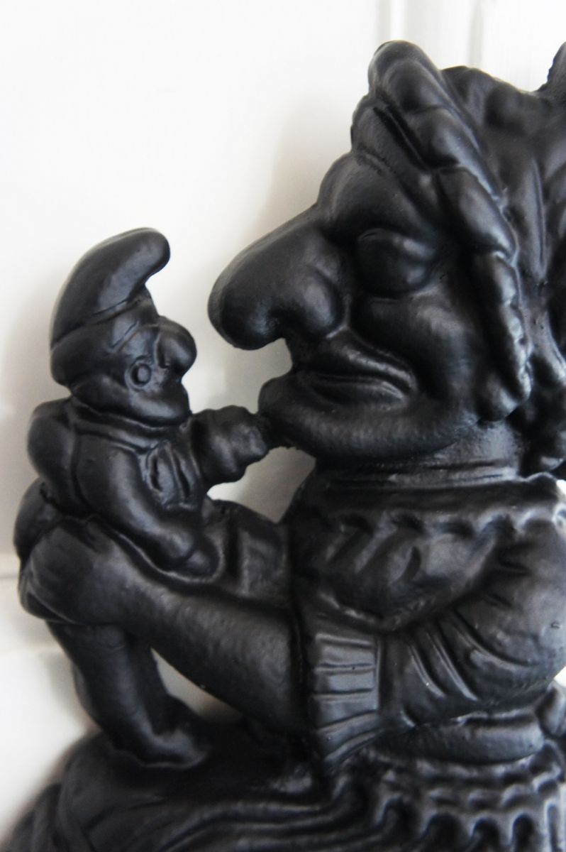 “Mr & Mrs” Punch And Judy Door Stop  “Mr & Mrs” Punch And Judy Door Stop