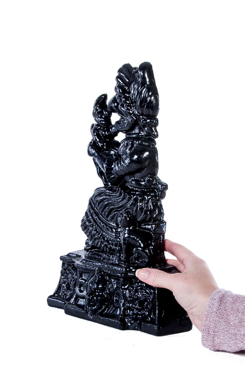 “Mr & Mrs” Punch And Judy Door Stop  “Mr & Mrs” Punch And Judy Door Stop