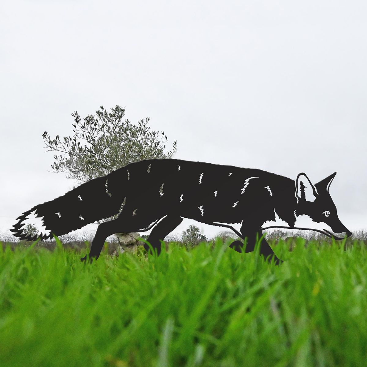 Iron Silhouette Fox in Black