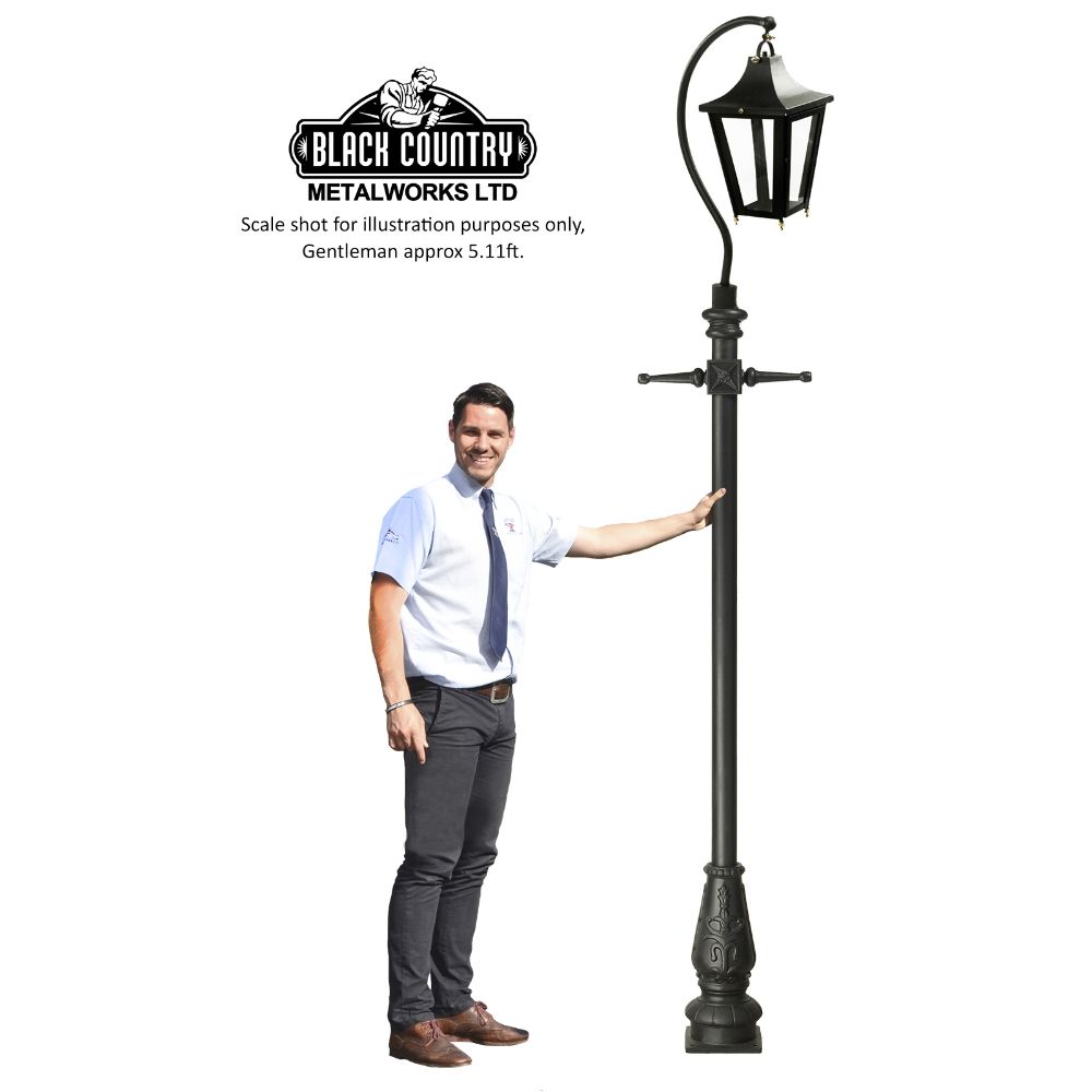 Black Lincoln Swan Neck & Lamp Post - 2.9m Black Lincoln Swan Neck & Lamp Post - 2.9m