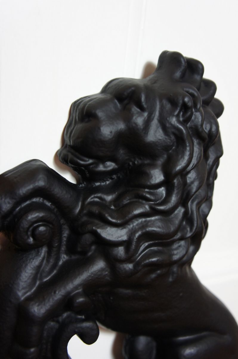 Lion “Royal Croft” Door Stop 