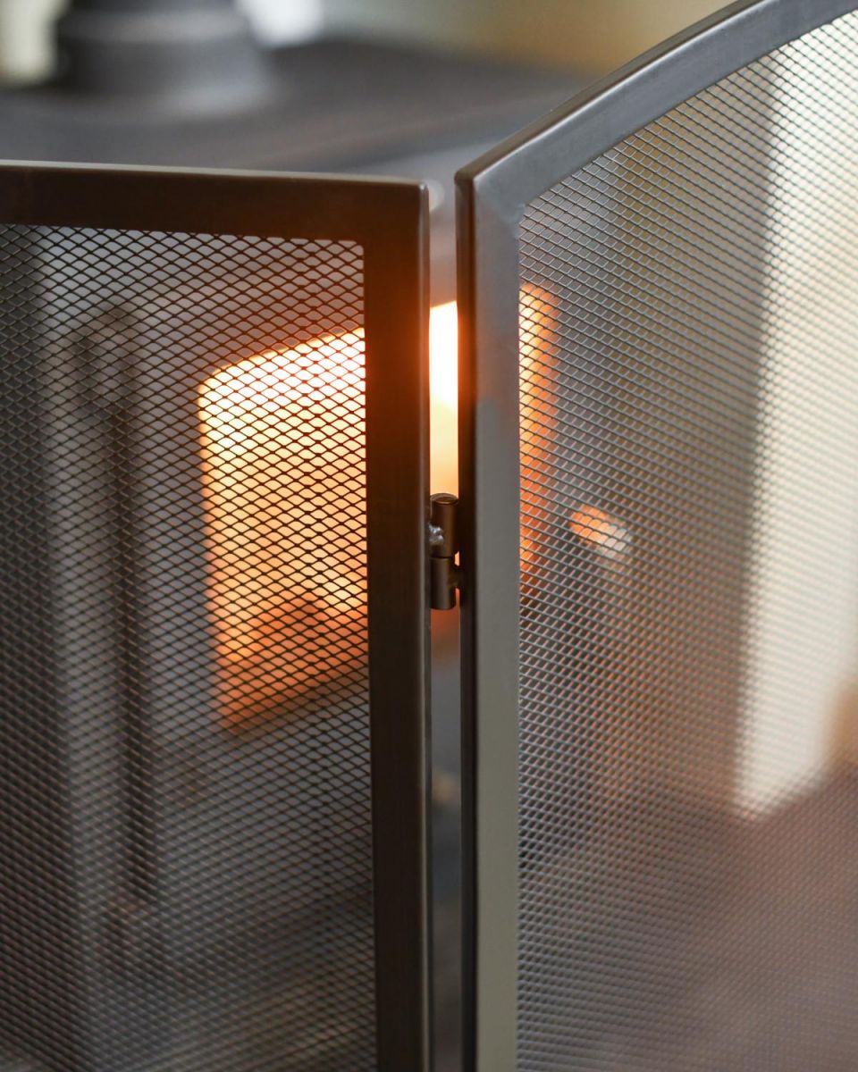 Close Up Of Black "Overgrowth" Three Fold Fire Guard Mesh Insert Close Up Of Black "Overgrowth" Three Fold Fire Guard Mesh Insert