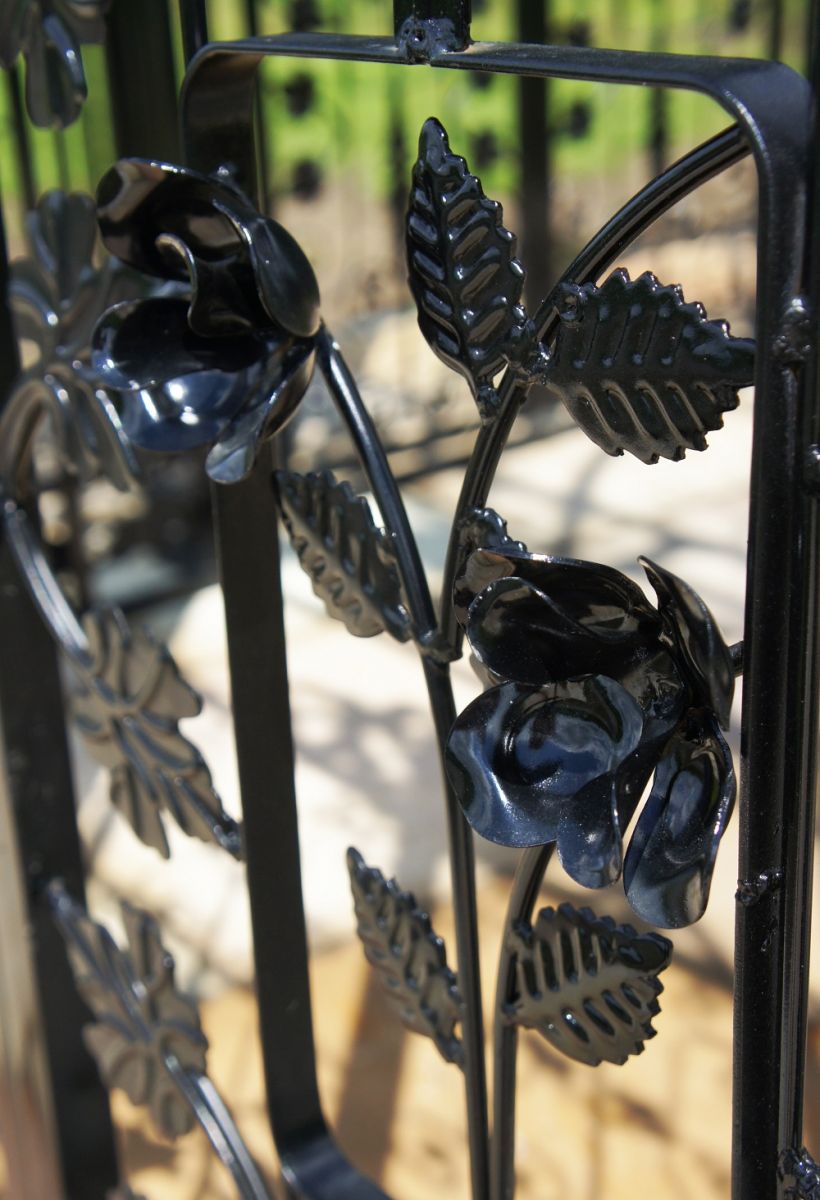 The LUXURY "Royal Alexandria" Wrought Iron Pavilion