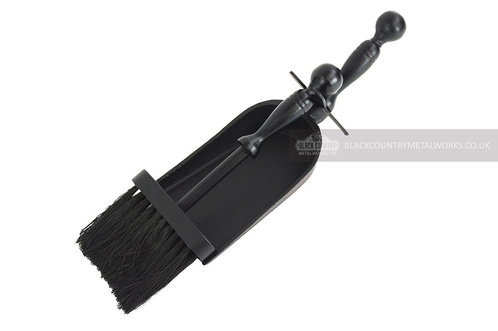 Black Traditional Pan and Brush Set