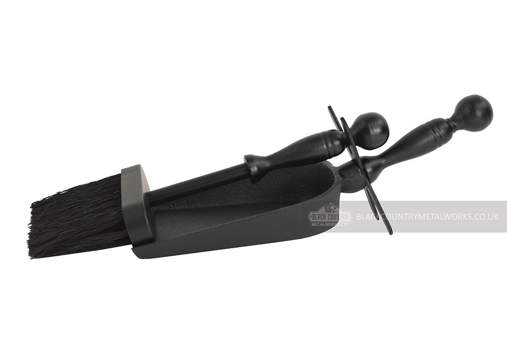 Black Traditional Pan and Brush Set