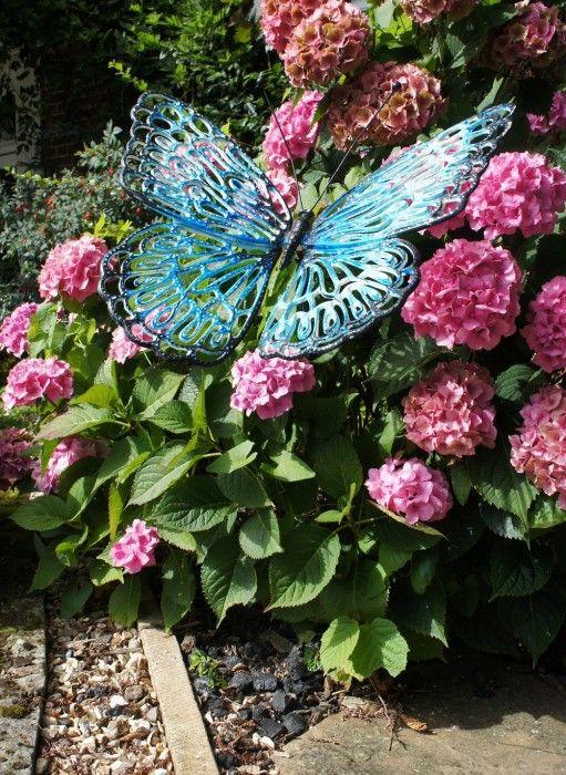 “Kenningsly Park” Cast Iron Butterfly Garden Sculptures 