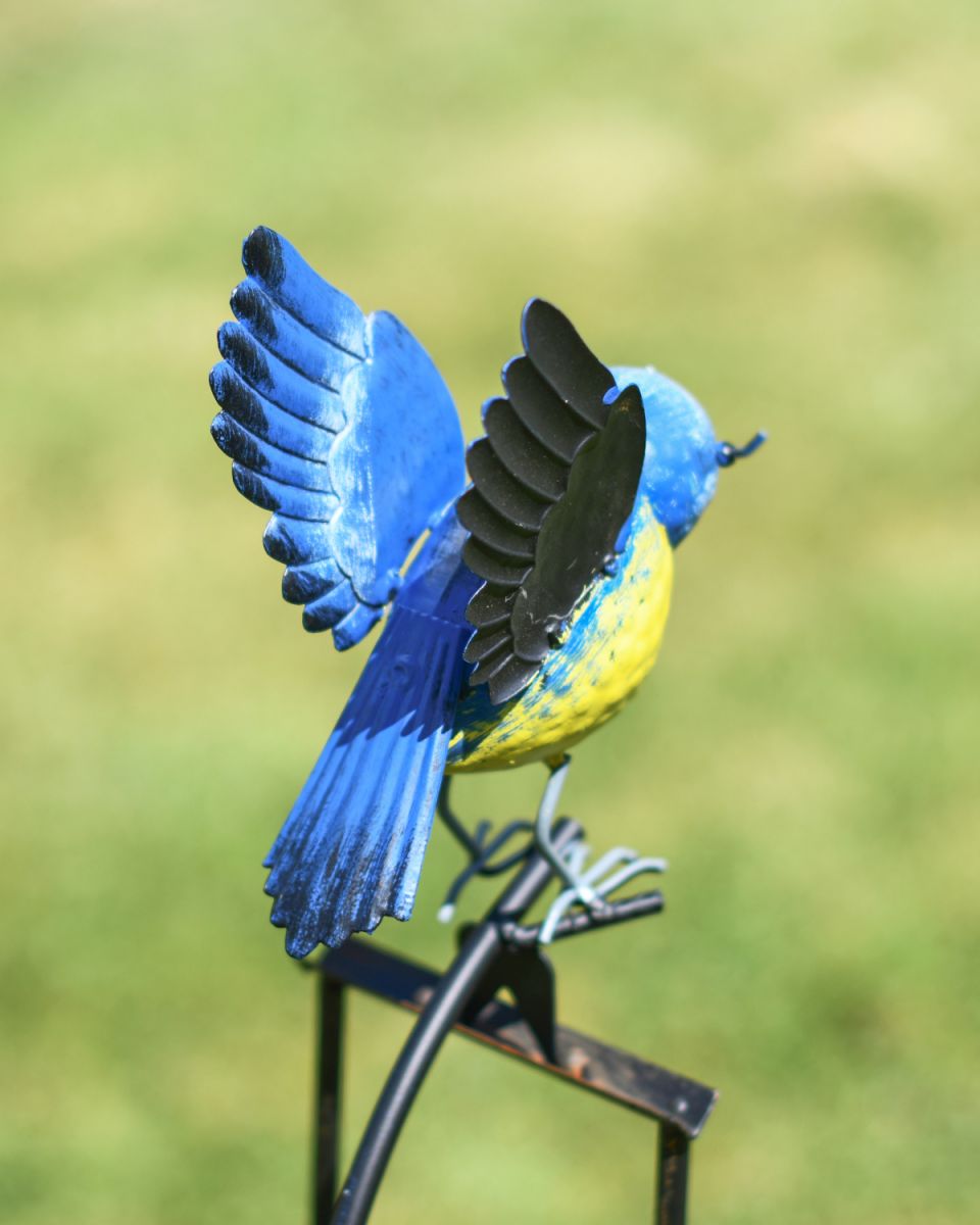 Blue tit family garden metal rocker bird stake back