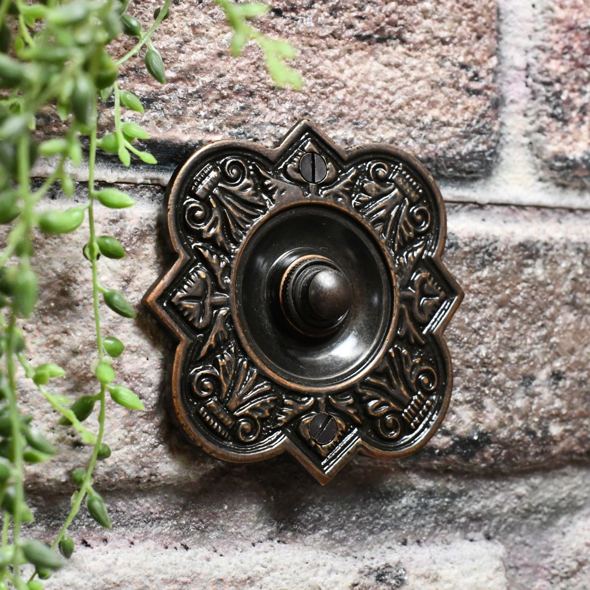Vintage welcome bell for front door with push button