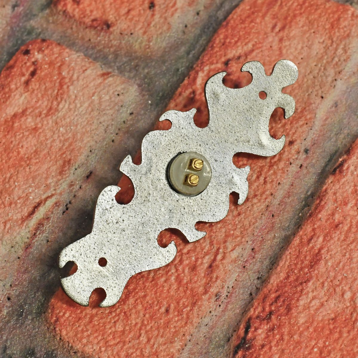 Back of bell push terminals for wiring Back of bell push terminals for wiring