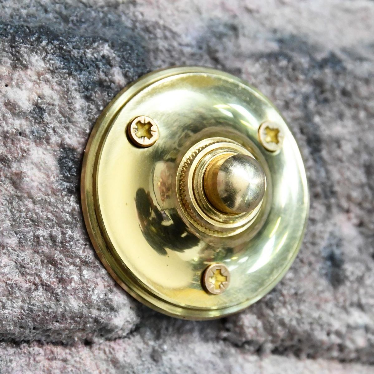 Round Bell Push "Hawkhurst"