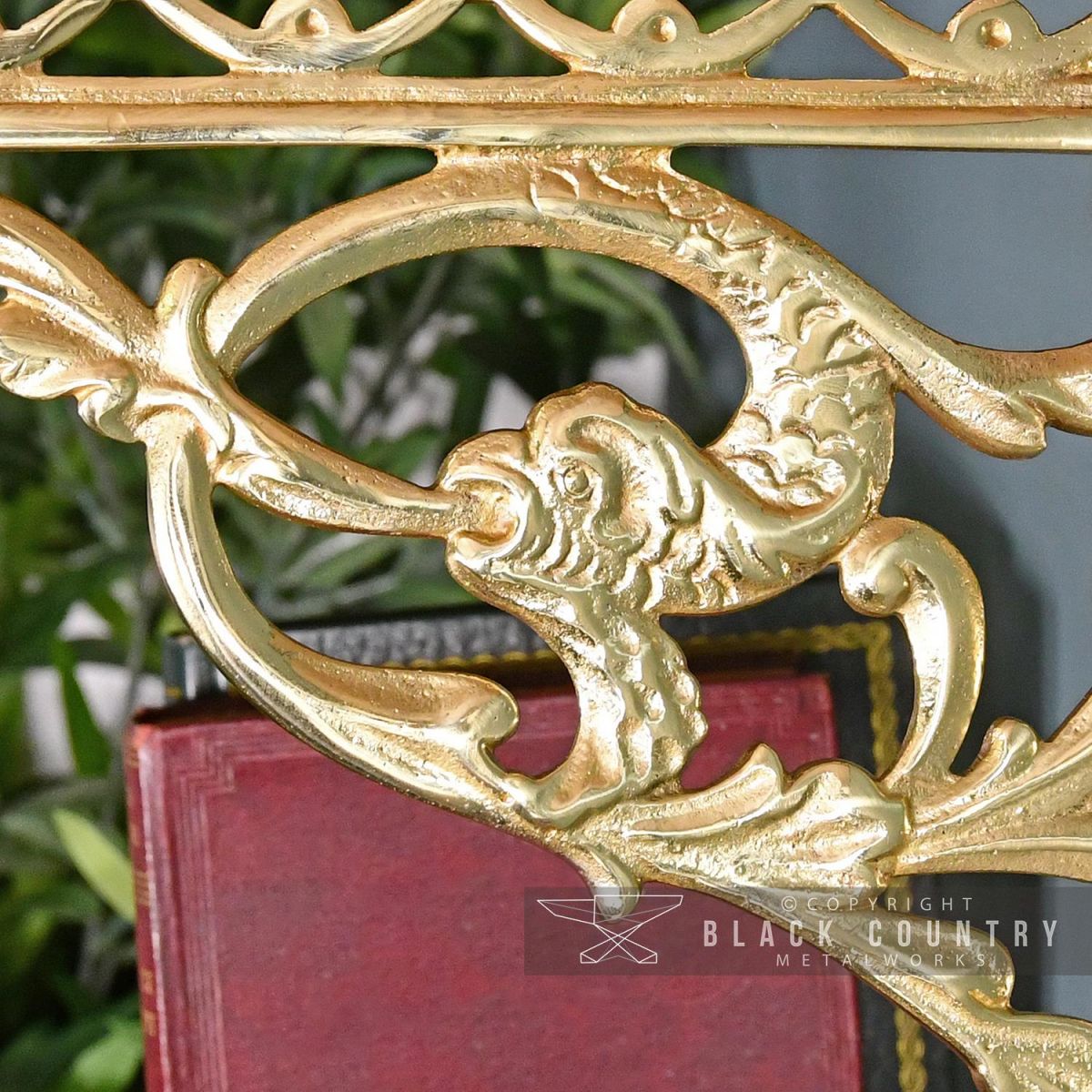 Close-up of the Serpent Design 