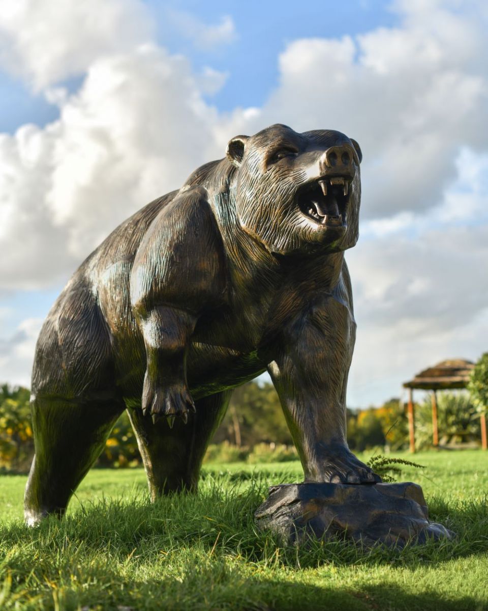 Large Brown Bear on Rock Bronze Sculpture Large Brown Bear on Rock Bronze Sculpture
