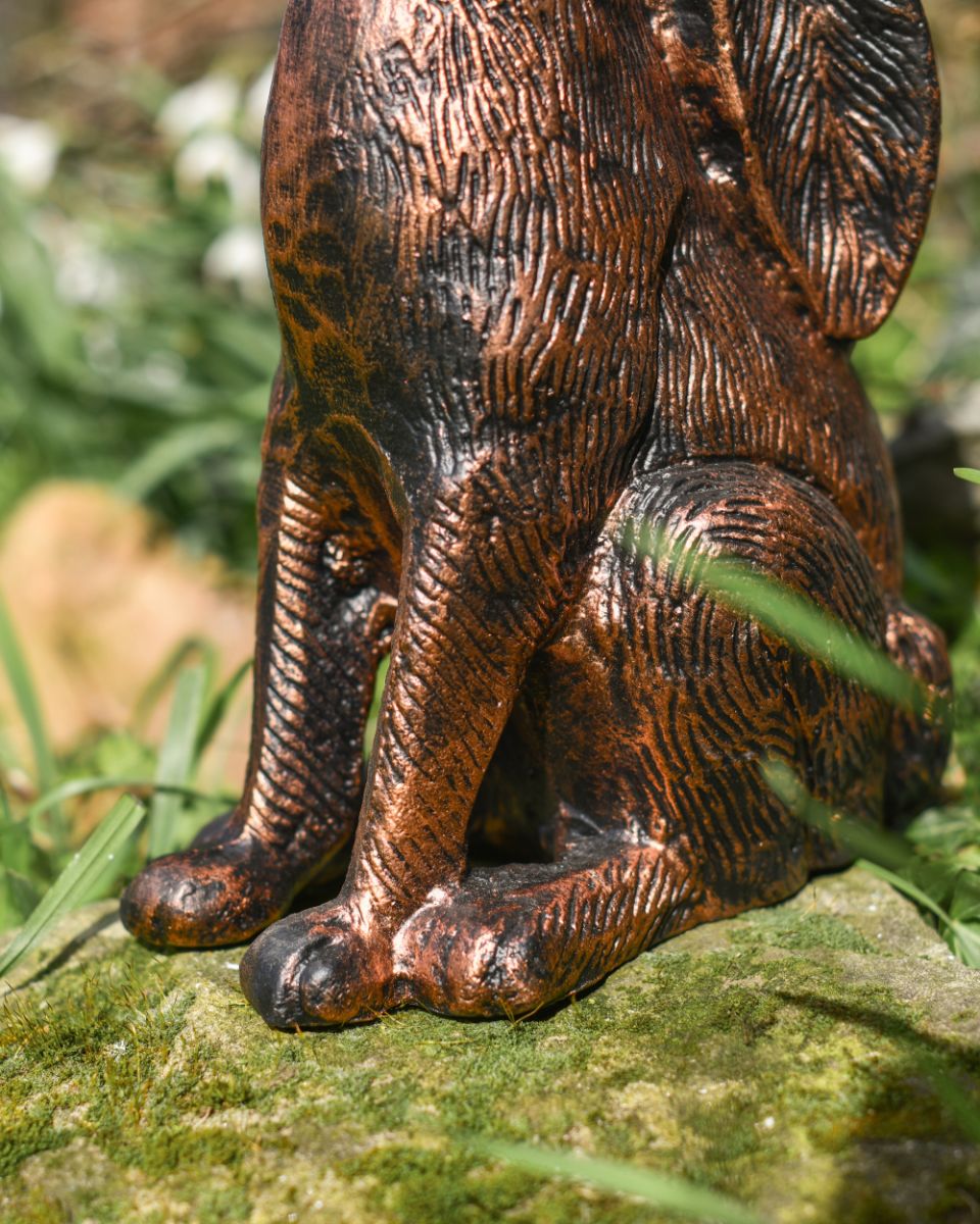 Legs From The Cast Aluminium Rabbit Sculpture Legs From The Cast Aluminium Rabbit Sculpture