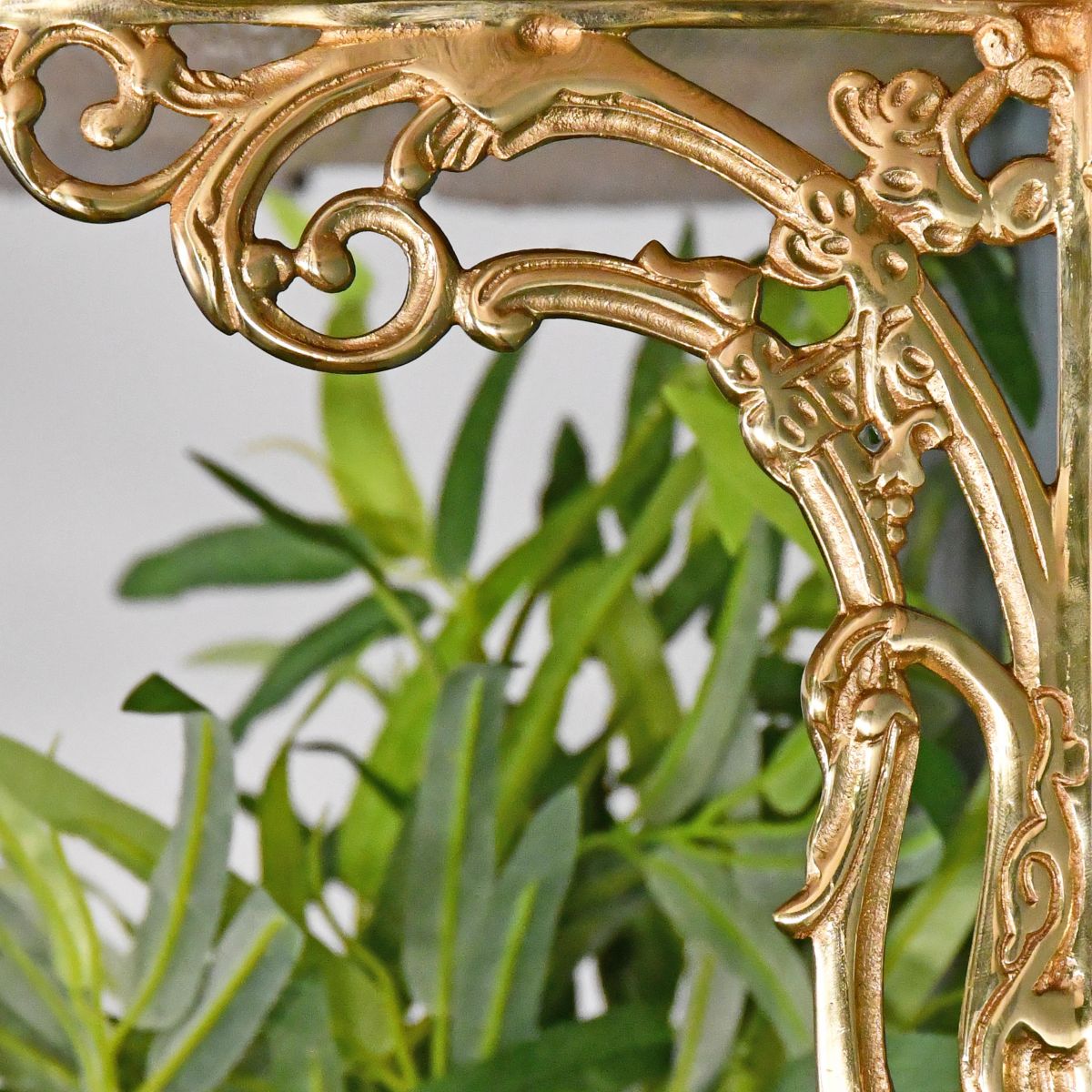 Ornate “Victorian Amalina” Scroll Bracket in a Polished Brass Finish