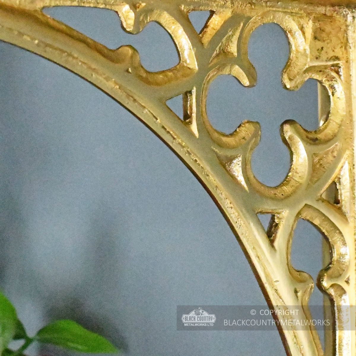 Polished Brass Coalbrookdale 18 x 18cm Shelf Bracket Polished Brass Coalbrookdale 18 x 18cm Shelf Bracket
