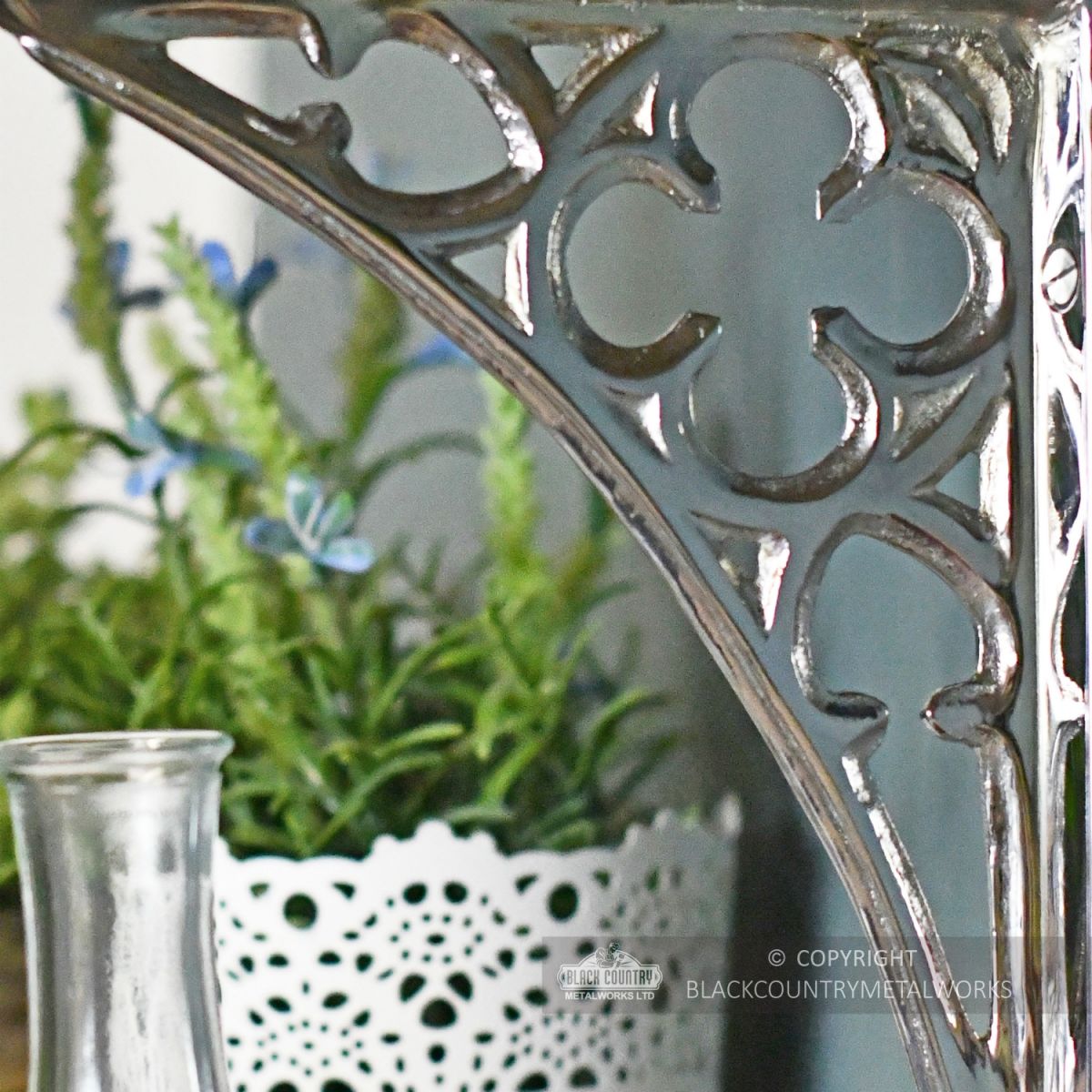 Bright Chrome Coalbrookdale Shelf Bracket 27 x 18cm