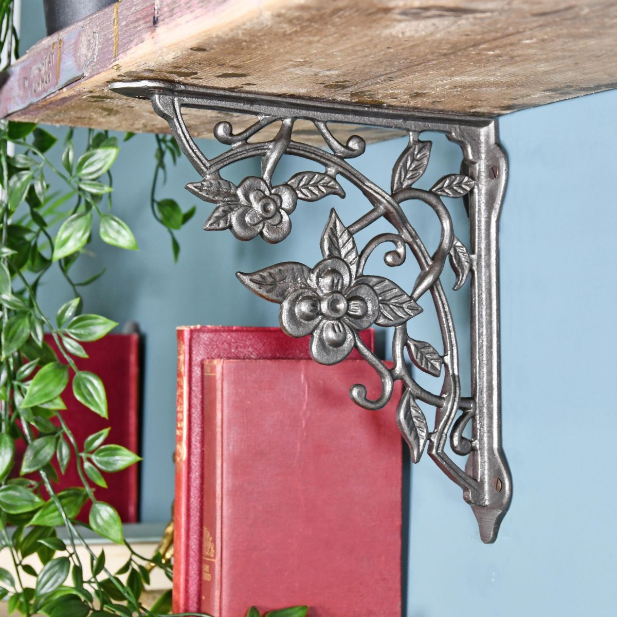 Flowers and Vines Shelf Iron Bracket Flowers and Vines Shelf Iron Bracket