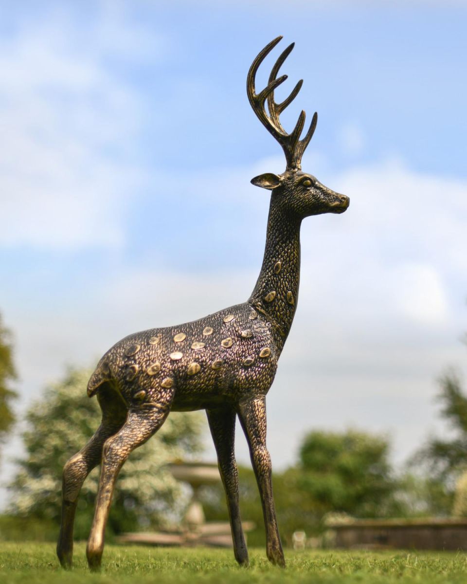 Cast Aluminium "Chiral" Freestanding Spotted Deer Garden Sculpture in Situ