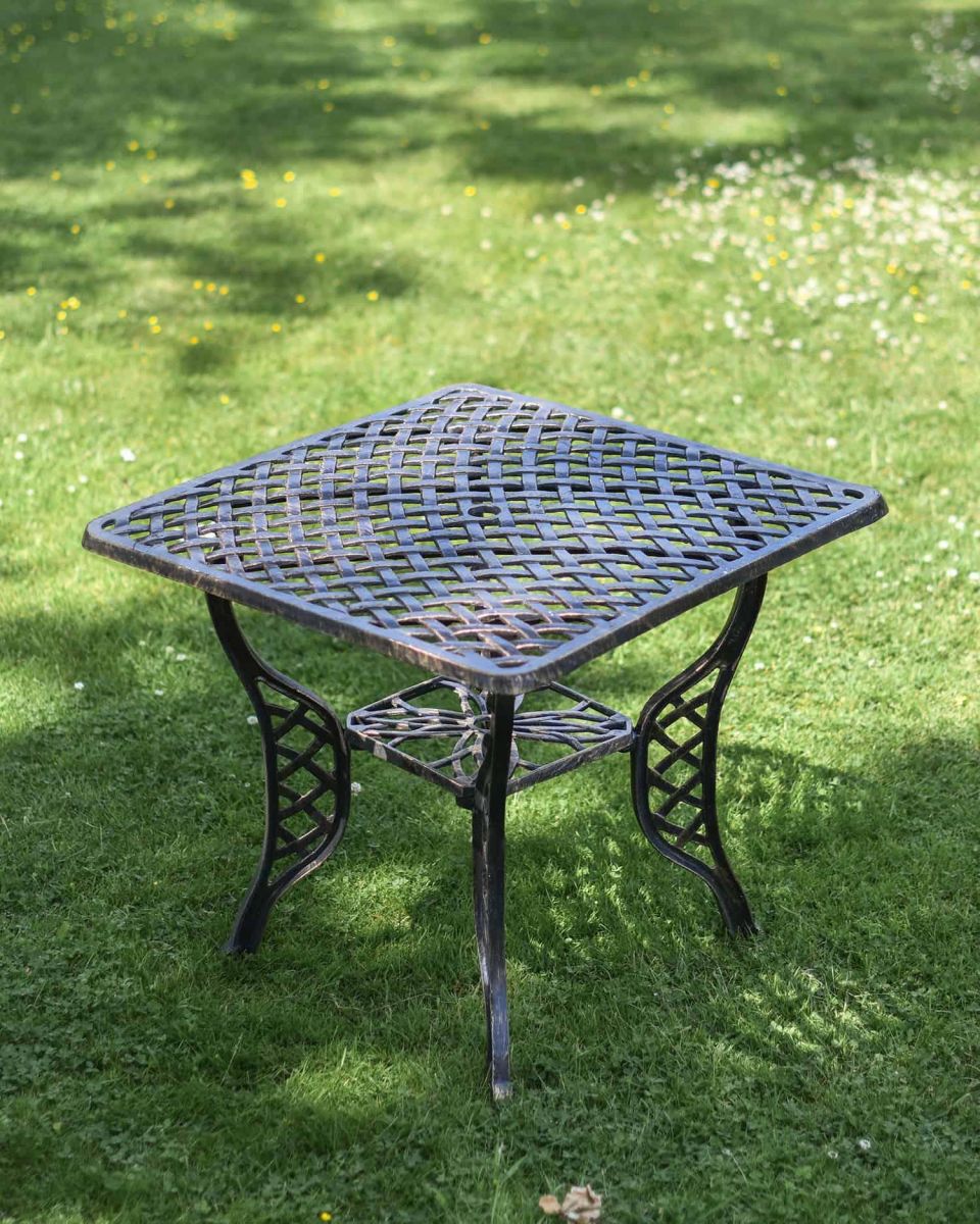 Cast Deluxe Aluminium "Lattice" Outdoor Patio Table in Situ in the Garden Cast Deluxe Aluminium "Lattice" Outdoor Patio Table in Situ in the Garden
