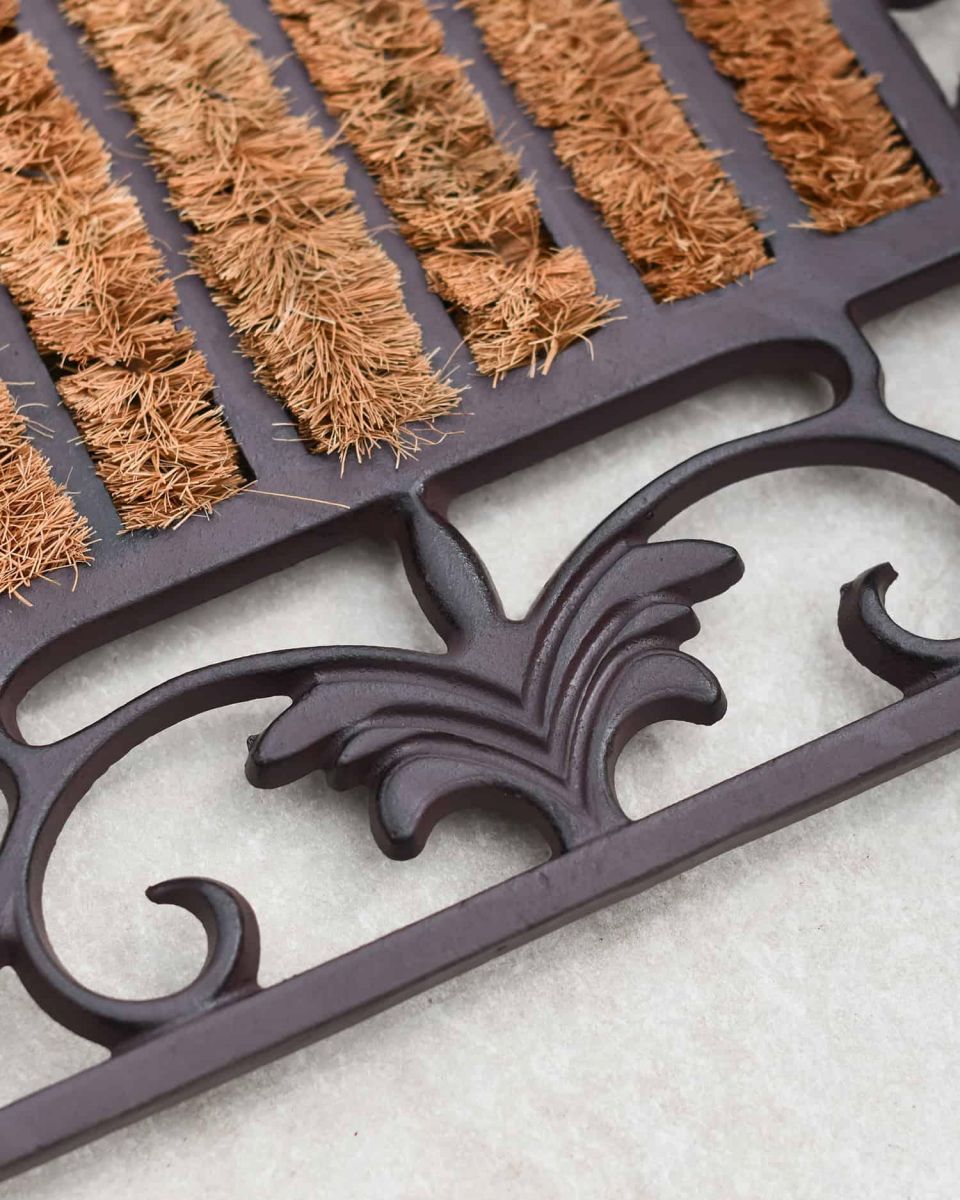Close-Up of Cast Iron Frame on Two-in-One Boot Scraper and Doormat