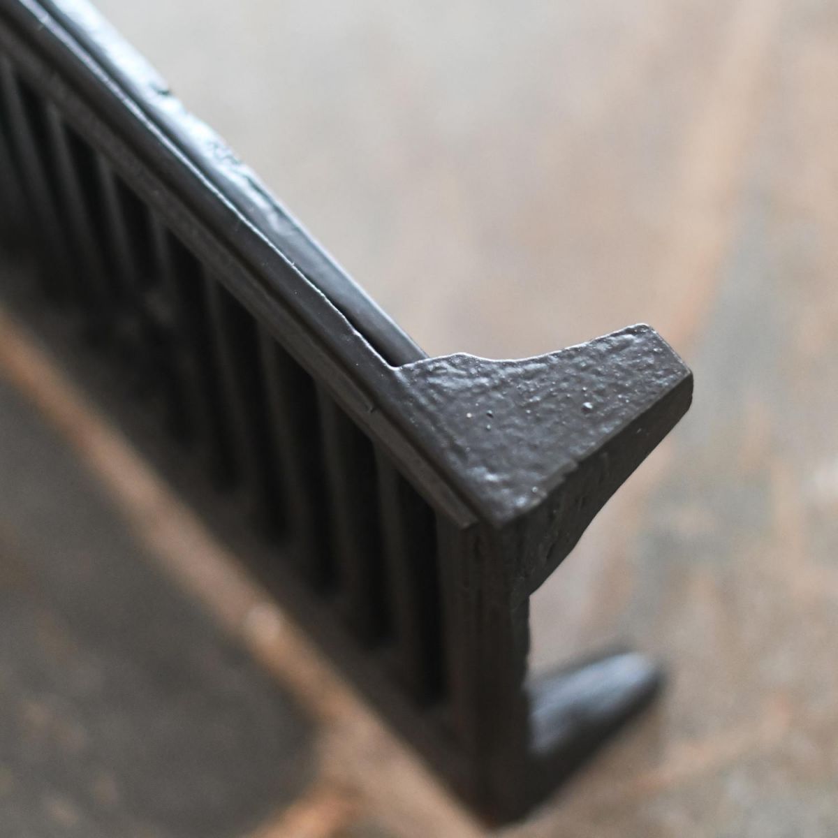 Close-Up of Feet on Cast Iron Adjustable Air Vent - 9" x 6"